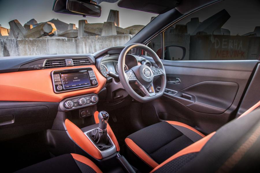 Интерьер Nissan Micra (K14) 2018 года  (ZA) (фото 20 из 40)